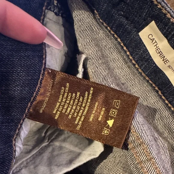 Kut from the Kloth Dark Blue Catherine Boyfriend Short Jeans SZ 2 rolled hem - Picture 3 of 7